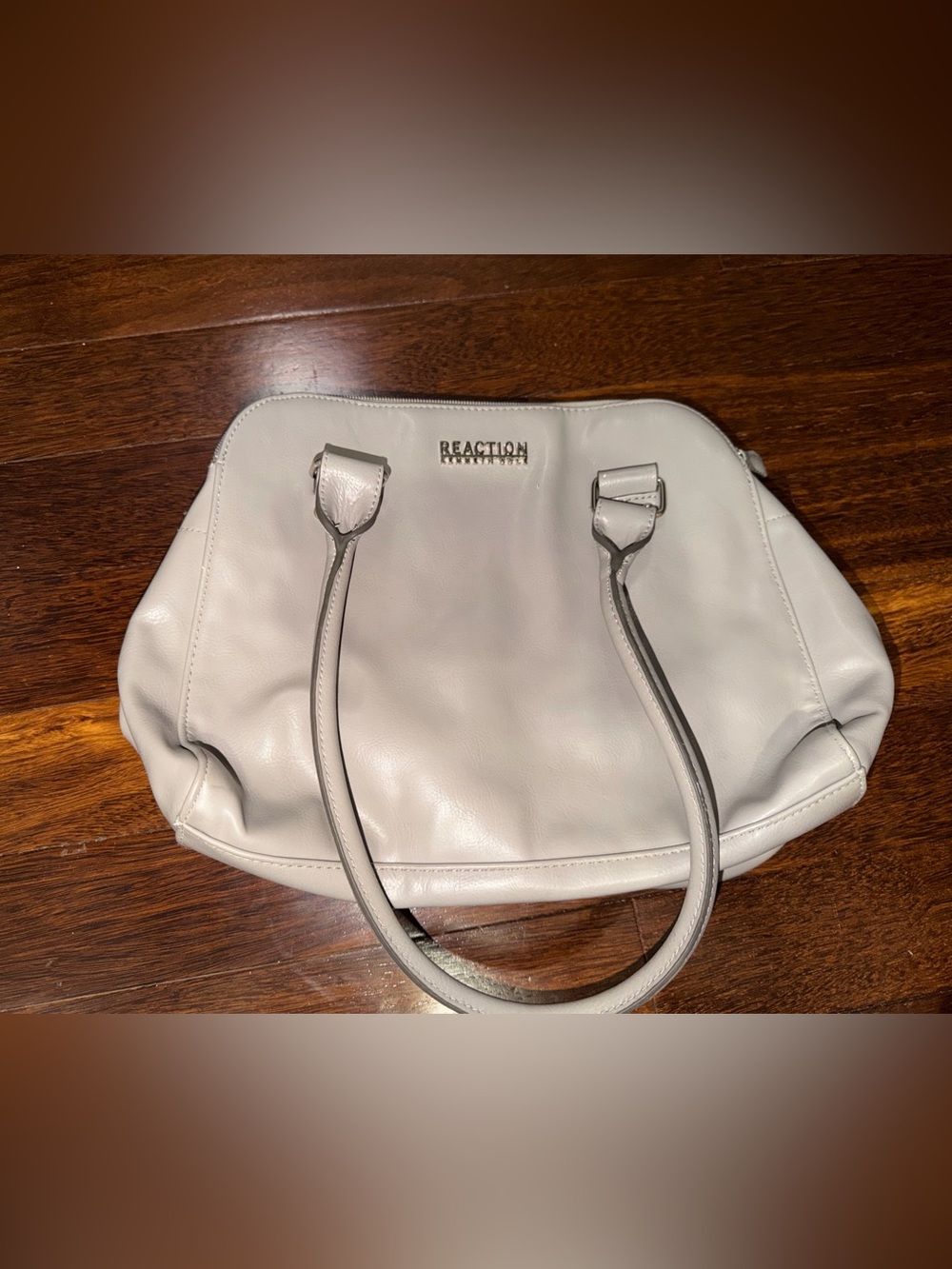 Kenneth Cole Reaction White Leather Shoulder Bag